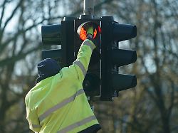 Hamburg & Schleswig-Holstein: Störung an Ampeln in Hamburg größtenteils behoben
