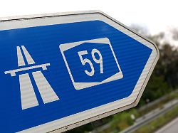 Nordrhein-Westfalen: Lange A59-Vollsperrung Richtung Düsseldorf im Herbst