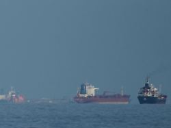 US-Blockade gegen Iran bleibt: Teheran öffnet Straße von Hormus während Waffenruhe im Libanon