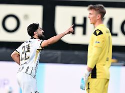 Baden-Württemberg: Schwacher KSC verliert in Elversberg