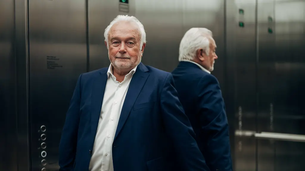 Deutschland-Berlin-Europa-Wolfgang-Kubicki-FDP-Rechtsanwalt-Abgeordneter-ehemaliger-Vizepraesident-des-Deutschen-Bundestages-Politik-Portraet-Pressefoto-Medien-Liberale-Bundespolitik-Archiv-Germany-Berlin-Europe-Wolfgang-Kubicki-FDP-lawyer-member-of-parliament-former-vice-president-of-the-German-Bundestag-politics-portrait-press-photo-media-liberals-federal-politics-archive-Copyright-xStefanxTrochax