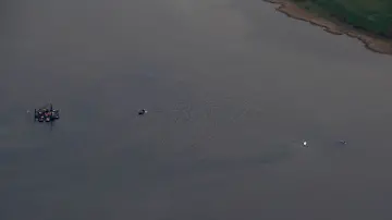 588527354