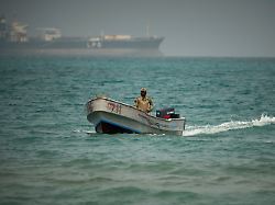 Drohung mit Angriffen: Huthi-Miliz will Schiffe in Meerenge Bab al-Mandab attackieren