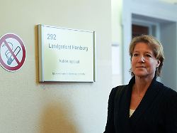 Hamburg & Schleswig-Holstein: Block-Prozess wird fortgesetzt - Kripobeamtin soll aussagen