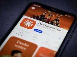 Konkurrenz zu ChatGPT: Amazon pumpt fünf Milliarden Dollar in Claude
