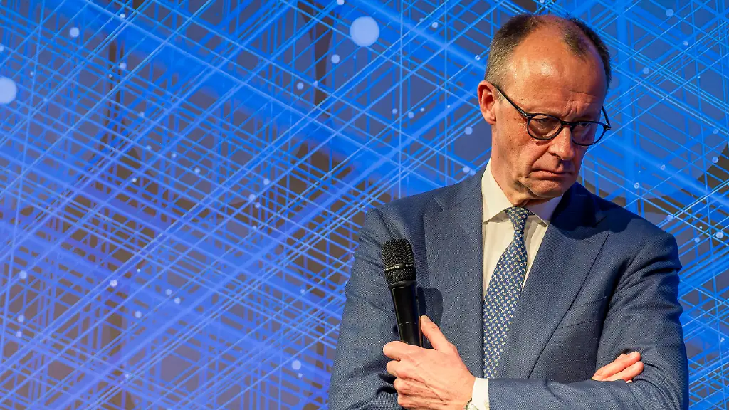 EUR-Deutschland-Berlin-20-04-2026-Bundeskanzler-Friedrich-Merz-CDU-trifft-sich-mit-Vertretern-Jahresempfang-des-Bundesverbands-deutscher-Banken-e-V