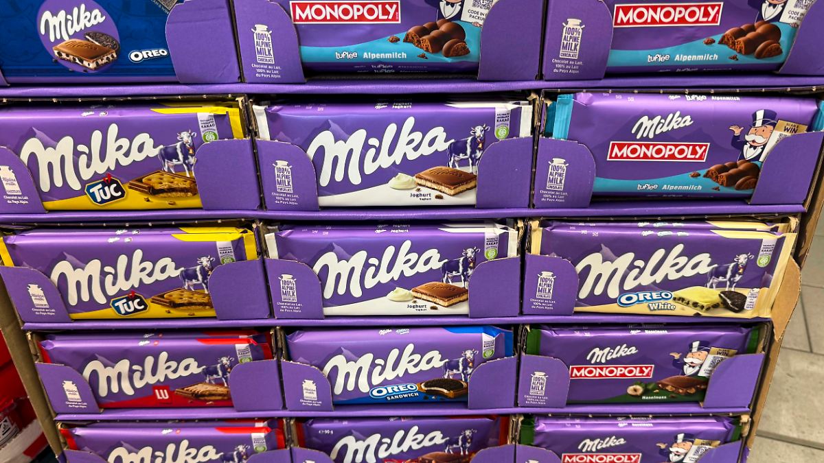 Cheating on the packaging?: Lawsuit against Milka over shrinking chocolate ...
