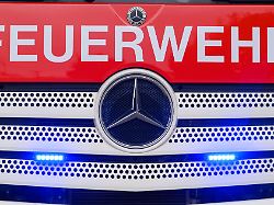 Rheinland-Pfalz & Saarland: Feuerwehr befreit eingeschlossenen Paketboten