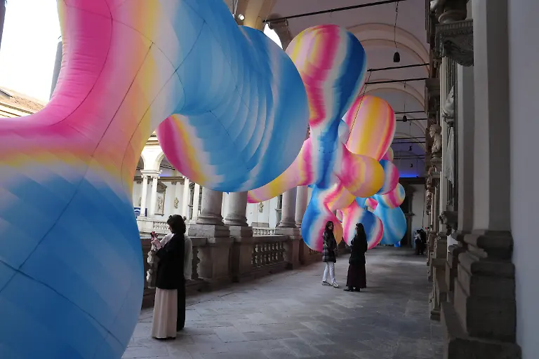 Milan-Installation-of-Serotonin-The-Chemistry-of-Happiness-by-Sara-Ricciardi-for-American-Express-for-Milan-Design-Week-2026-Fuorisalone-Salone-del-Mobile-in-the-Loggiato-of-the-Pinacoteca-di-Brera-PUBLICATIONxNOTxINxITA-Copyright-xDuilioxPiaggesix-xipa-agency