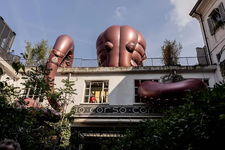 Milan-Design-Week-MILAN-ITALY-APRIL-20-People-visit-installations-created-by-international-artists-and-designers-during-the-Fuorisalone-in-Milan-Italy-on-April-20-2026-The-Fuorisalone-is-a-distinctive-element-of-Milan-Design-Week-and-consists-of-a-series-of-events-held-in-various-areas-of-Milan-during-the-same-days-as-the-Salone-Internazionale-del-Mobile-Andrea-Carrubba-Anadolu-Milan-Italy-Editorial-use-only-Please-get-in-touch-for-any-other-usage