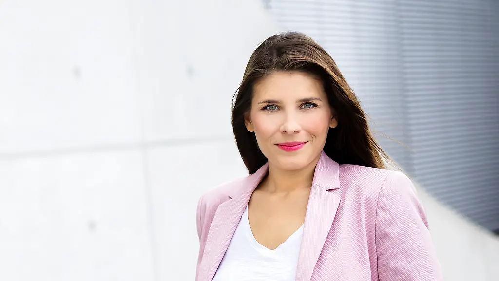 bundesvorsitzende-jungu-sarna-roeser-bq-anne-grossmann-fotografie-59