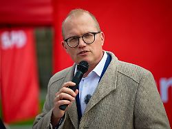 Nordrhein-Westfalen: Nach schlechter Umfrage: Krisensitzungen bei der SPD in NRW