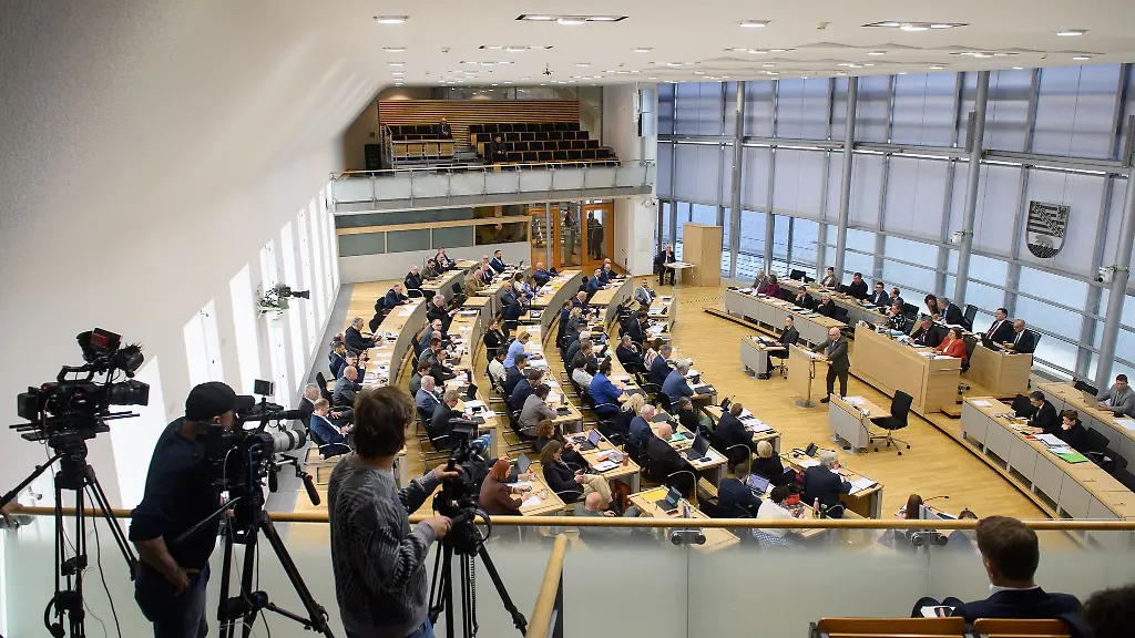 Der-Landtag-hat-die-Errichtung-eines-Normenkontrollrats-beschlossen