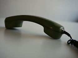 Baden-Württemberg: Ehepaar mit App-Masche um 50.000 Euro betrogen