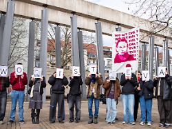 Entführt und inhaftiert? : Auswärtiges Amt erreicht vermisste Journalistin in Syrien