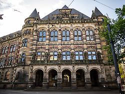 Niedersachsen & Bremen: Bewährungsstrafe nach Messer-Attacke in Flüchtlingsheim