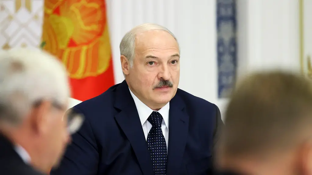 a0b270c870d5ce77e9dce8a7addd92a9