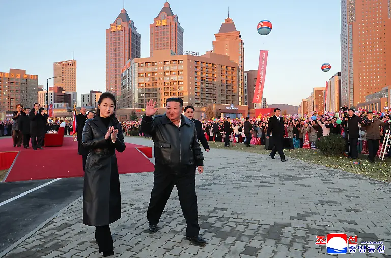 N-Korea-completes-housing-project-North-Korean-leader-Kim-Jong-un-R-attends-an-inauguration-ceremony-to-mark-the-completion-of-housing-units-in-Pyongyang-s-Hwasong-district-with-his-daughter-Ju-ae-in-this-photo-released-by-the-Korean-Central-News-Agency-on-Feb-17-2026-For-Use-Only-in-the-Republic-of-Korea