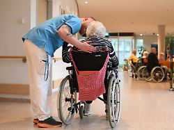 Alte, Kranke, Kinder, Ausländer: Sozialstaat: retten oder abschaffen?