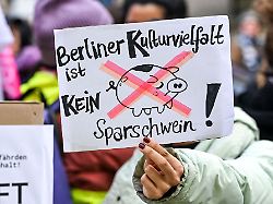 Berlin & Brandenburg: Nach Rücktritt: Verbände sehen Kulturförderung in Gefahr
