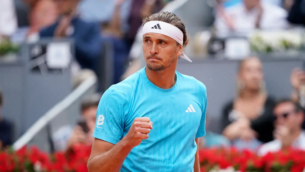 Tennis-Madrid-Open-Park-Manzanares-Madrid-Spain-April-25-2026-Germany-s-Alexander-Zverev-celebrates-winning-his-round-of-64-match-against-Argentina-s-Mariano-Navone-REUTERS-Ana-Beltran