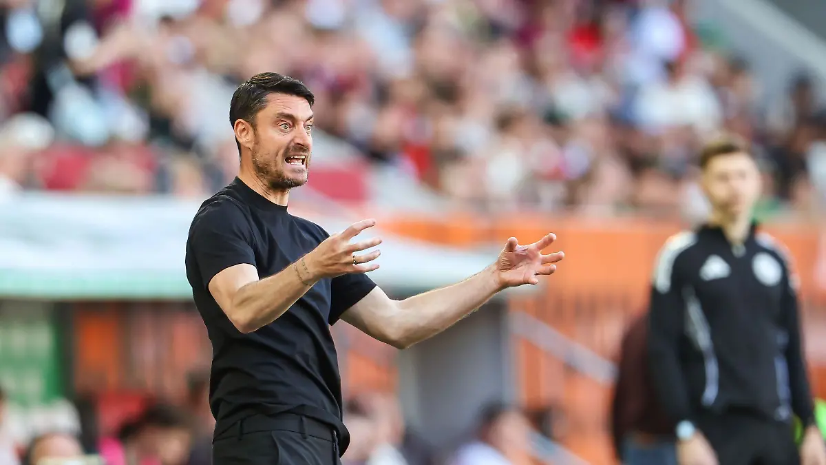 Albert-Riera-erwartet-nun-einen-Heimsieg-gegen-den-Hamburger-SV