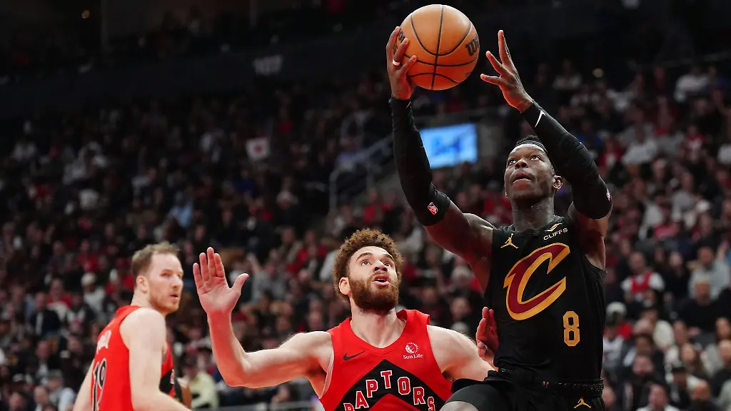 Dennis-Schroeder-r-kam-fuer-die-Cleveland-Cavaliers-in-Toronto-wieder-von-der-Bank