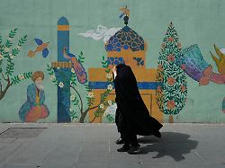 "Lage wirklich sehr kritisch": Verhandlungen vorerst geplatzt: Iraner bangen um ihre Zukunft