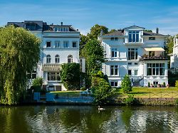 Unmut im Osten besonders hoch: Große Mehrheit hält Wohlstand in Deutschland für ungerecht verteilt