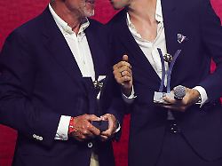 Rummenigge spricht Klartext: FC Bayern will Thomas Müller nicht "mit der Karotte locken"