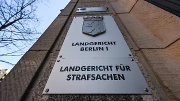 589287884