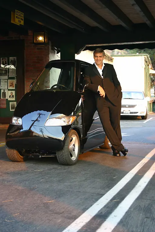 the-tango-t600-the-electric-micro-car-with-big-dreams-and-a-420000-price-tag-1-1