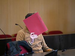 Nordrhein-Westfalen: Mutter und Baby getötet – Wissenschaftler vor Gericht