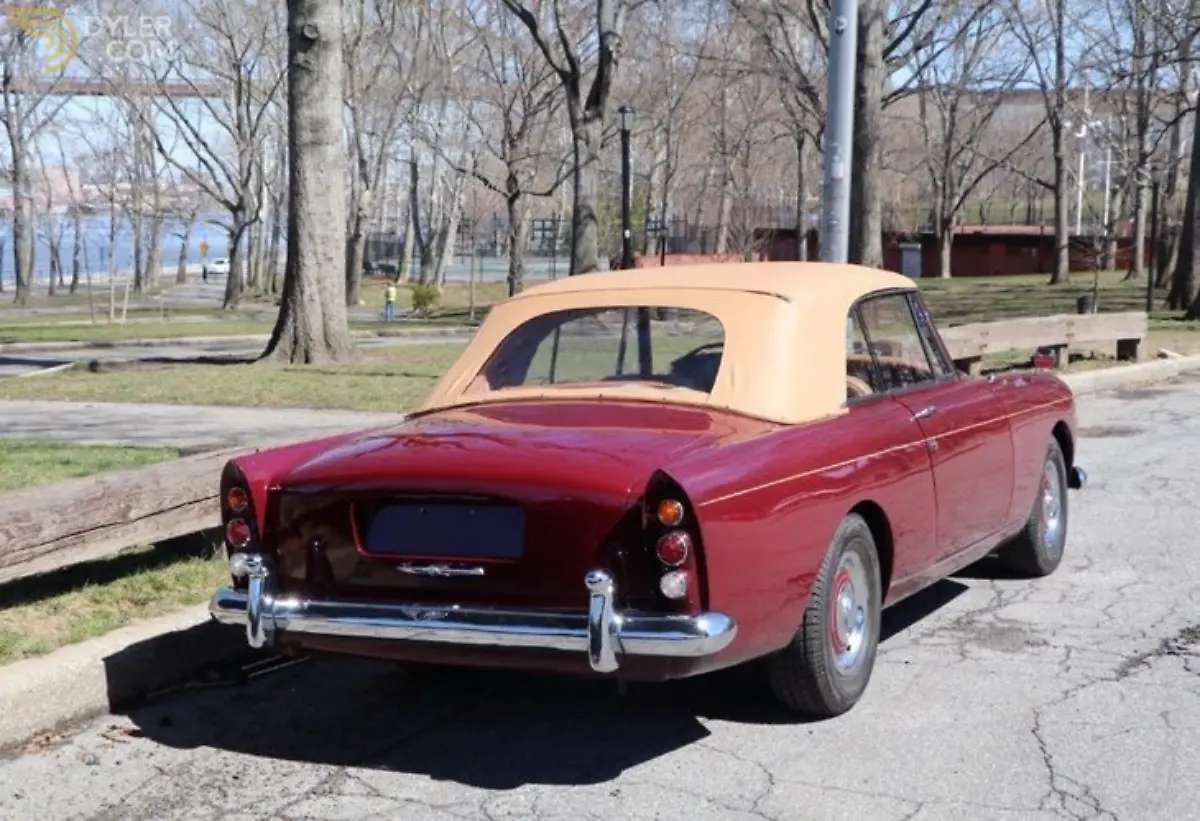 medium-bentley-s2-continental-park-ward-coupe-1962-red-for-sale-3