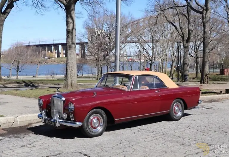 medium-bentley-s2-continental-park-ward-coupe-1962-red-for-sale-1