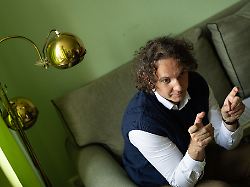 Berlin & Brandenburg: Bildungssenatorin entschuldigt sich bei gemobbtem Lehrer