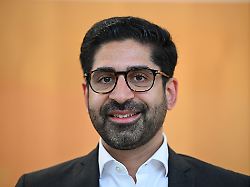 Hessen: Minister Mansoori setzt auf Lithium und Wärme aus der Tiefe