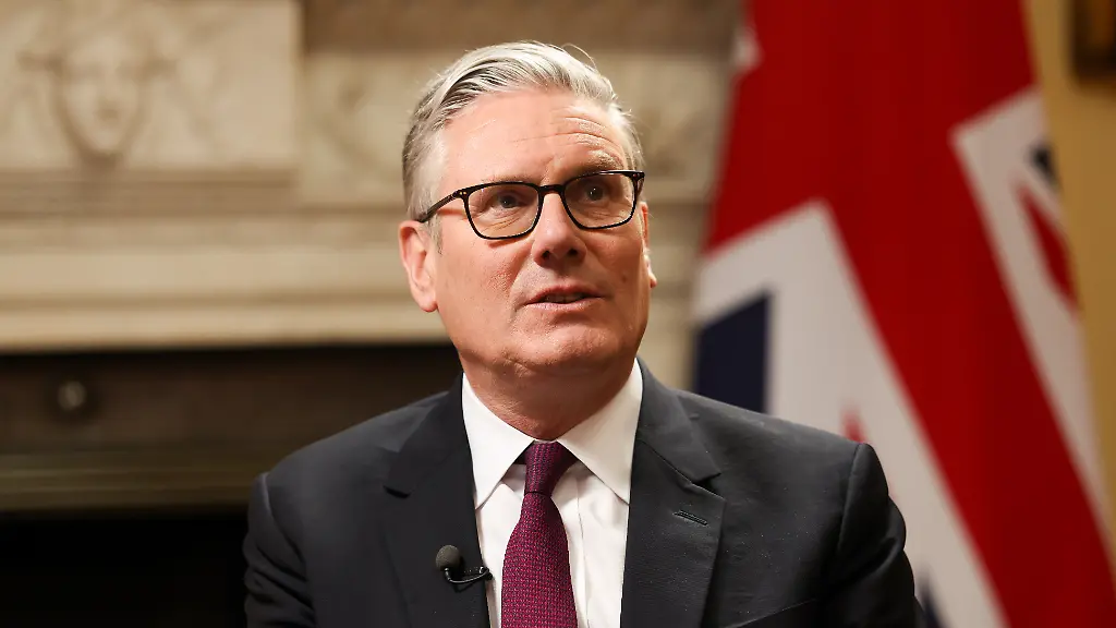 27-04-2026-London-United-Kingdom-Prime-Minister-Keir-Starmer-is-interviewed-by-Sky-News-Cathy-Newman-in-10-Downing-Street