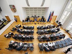 Rheinland-Pfalz & Saarland: Saar-Landtag will Verfassung ändern