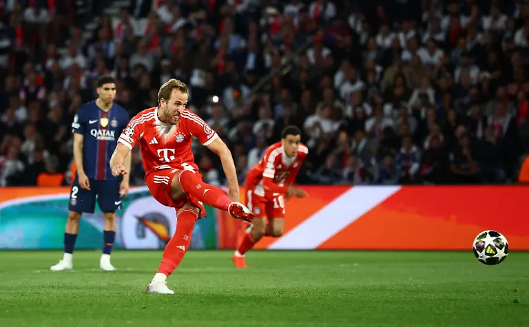 Soccer-Football-UEFA-Champions-League-Semi-Final-First-Leg-Paris-St-Germain-v-Bayern-Munich-Parc-des-Princes-Paris-France-April-28-2026-Bayern-Munich-s-Harry-Kane-scores-their-first-goal-from-the-penalty-spot-REUTERS-Sarah-Meyssonnier-TPX-IMAGES-OF-THE-DAY