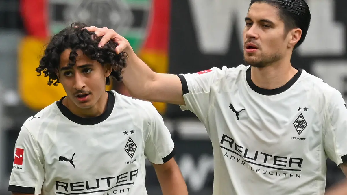 Wael-Mohya-Moenchengladbach-36-jubelt-nach-dem-Tor-zum-1-0-mit-Kevin-Diks-Moenchengladbach-4-04-04-2026-Fussball-Borussia-Moenchengladbach-vs-1