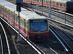 Berlin & Brandenburg: Bauarbeiten: Zahlreiche Unterbrechungen bei Berliner S-Bahn