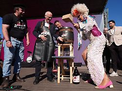 Hamburg & Schleswig-Holstein: Jubiläum auf dem Kiez – Reeperbahn startet ins Feierjahr