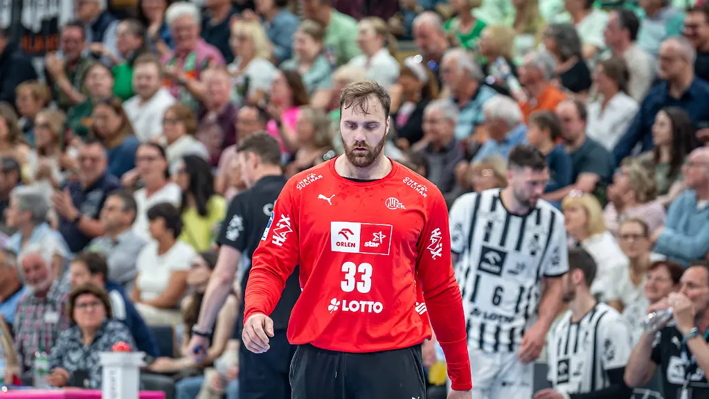 Handball-Bundesliga-HSG-Wetzlar-THW-Kiel-02-05-26-Andreas-Wolff-THW-Kiel-33-Handball-Bundesliga-HSG-Wetzlar-THW-Kiel-Wetzlar-02-05