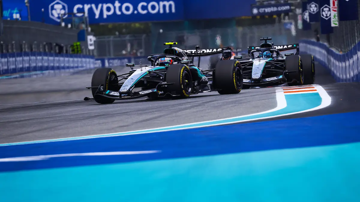 F1-MIAMI-GRAND-PRIX-2026-12-KIMI-ANTONELLI-Andrea-ita-Mercedes-AMG-F1-Team-W17-action-during-the-Formula-1-Miami-Grand-Prix-2026-4th-round-of-the-2026-Formula-One-World-Championship-WM-Weltmeisterschaft-from-May-1-to-3-2026-on-the-Miami-International-Autodrome-in-Miami-Gardens-USA-Miami-GardensUnited-States-PUBLICATIONxNOTxINxFRAxBEL-Copyright-xANTONINxVINCENTx
