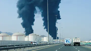 2026-04-06T121102Z_315300345_RC2A4KAM84HJ_RTRMADP_3_IRAN-CRISIS-OIL-REVENUES