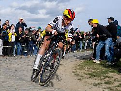 ROT Siegerin Koch Franziska GER Team FDJ United SUEZ Frauen Paris Roubaix 2026 Paris Roubaix ParisRoubaix ParisRoubaix