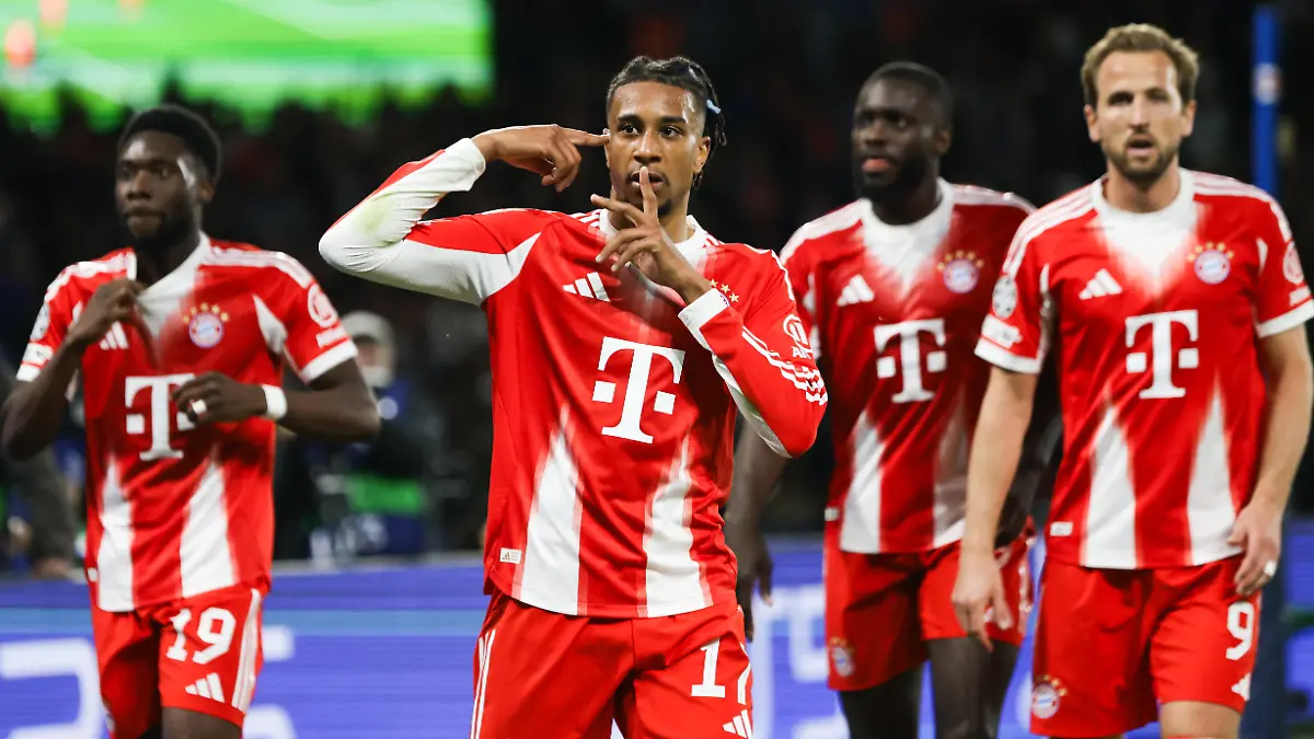 Micheal-Olise-of-Bayern-Munich-celebrates-after-scoring-a-goal-during-the-UEFA-Champions-League-semi-final-first-leg-match-between-Paris-Saint-Germain-and-Bayern-Munich-at-the-Parc-des-Princes