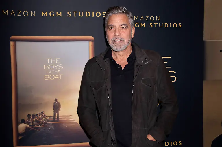 Entertainment-Themen-der-Woche-KW50-Entertainment-Bilder-des-Tages-George-Clooney-beim-Specal-Screeing-des-Kinofilms-The-Boys-in-the-Boat-im-Museum-of-Modern-Art-New-York-13-12-2023-George-Clooney-at-the-specal-screening-of-the-movie-The-Boys-in-the-Boat-at-the-Museum-of-Modern-Art-New-York-13-12-2023-Foto-xB