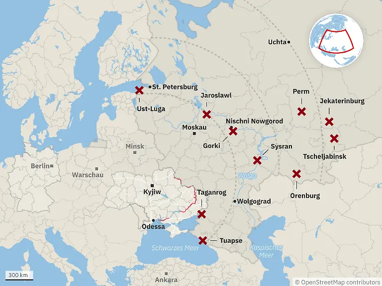 Ukrainische-Luftangriffe-mit-Langstreckendrohnen-und-Marschflugkoerpern-im-russischen-Hinterland-Die-Lage-angegriffener-Raffinerien-Pump-Stationen-Ruestungsbetrieben-Oel-Haefen-und-Militaerflugplaetzen